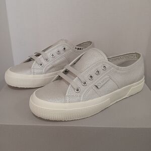 Superga 2750 Pearl Matte Canvas Silver/Grey Low Top Sneakers Size 5.5W
